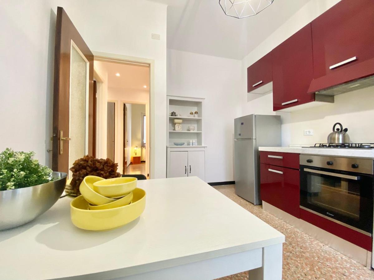 Casaviva-Trilocale Con Giardino E Posteggio A Rapallo Apartment Luaran gambar